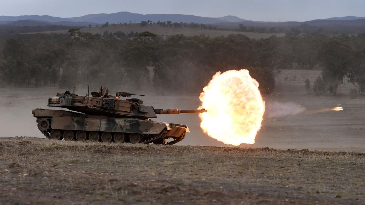 США разрешили Австралии отправить Украине списанные танки Abrams.