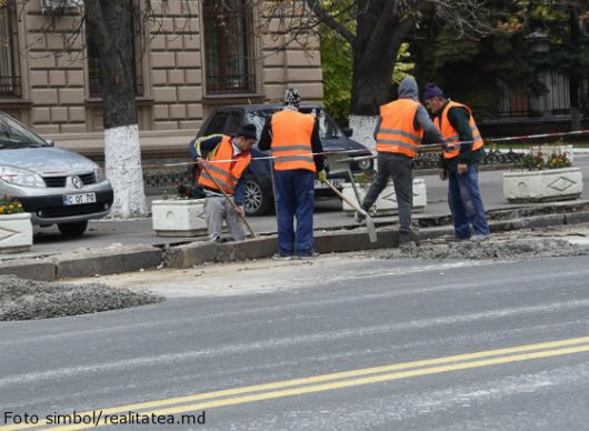 Şantierul de lucru de pe bd. Ştefan cel Mare şi Sfânt va fi închis. Foto: realitatea.md