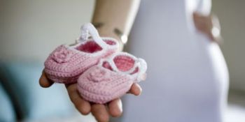 O femeia care născuse de doar câteva ore a fost decapitată de ascensorul instituției.
