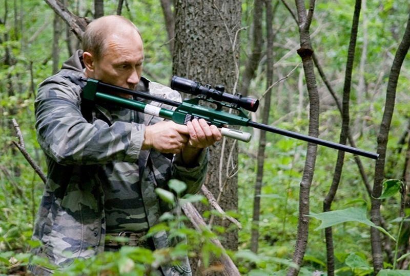 Vladimir Putin a fost tăiat din scenariul a două producții cinematografice. 