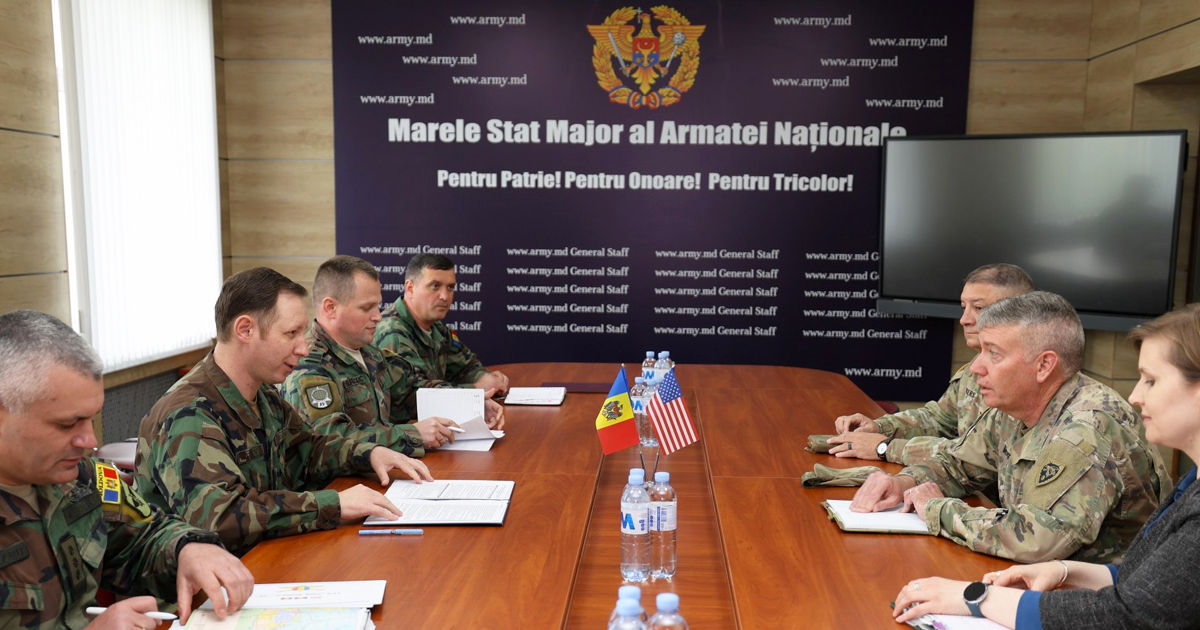 Moldova și SUA intensifică cooperarea în domeniul apărării.
