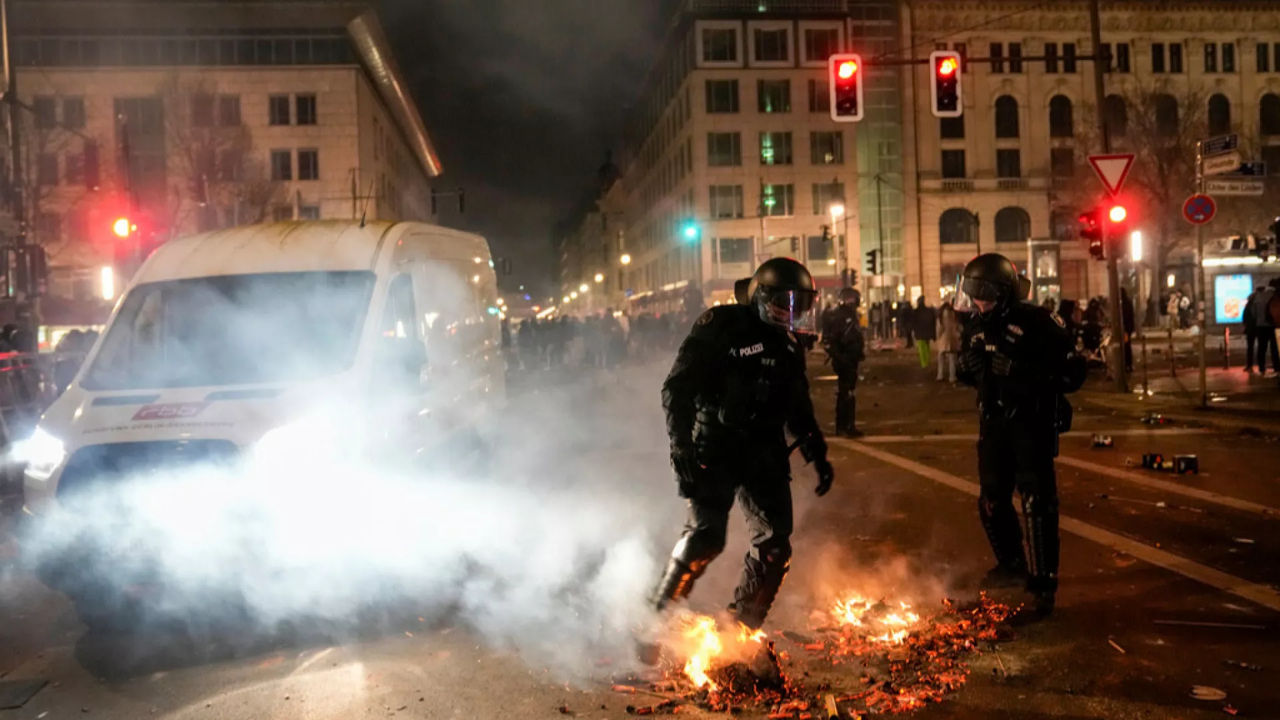 Germania vrea să interzică „bombele sferice” după moartea a cinci persoane.