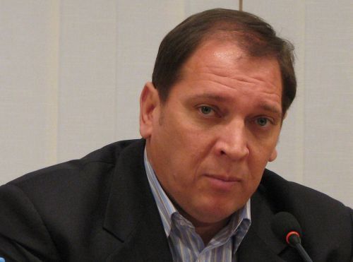 Черней выразил удивление по поводу решения советников от ЛП, так как, по его словам, он не фигурирует в списках либералов.