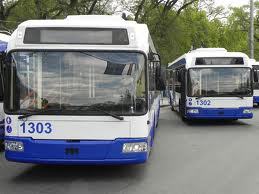 Troleibuzul care a transportat materiale de construcție în capitală a fost testat după reparație.