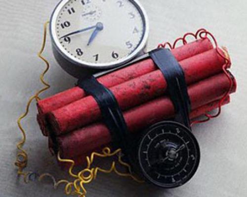 в понедельник в 10:00 по спецлинии "102" поступило сообщение от неизвестного о том, что Одесский аэропорт заминирован.