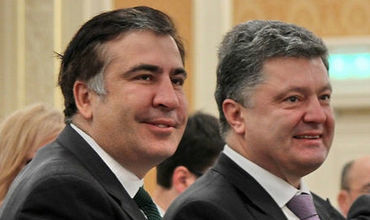 În 2015, Poroșenko l-a invitat personal pe fostul președinte al Georgiei, Mihail Saakașvili, în Ucraina.
