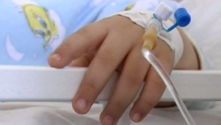 Patru copii au ajuns la spital după ce au suferit o intoxicație acută.