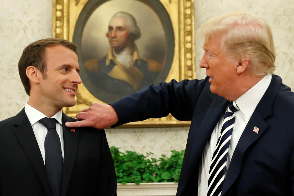Trump a dezvăluit cererea secretă a lui Macron: Te rog, nu spune populației, te implor.