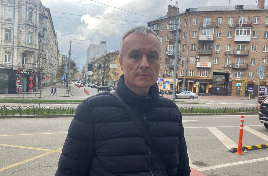 Вице-президент "Газпромбанка" решил вступить в ряды теробороны Украины.