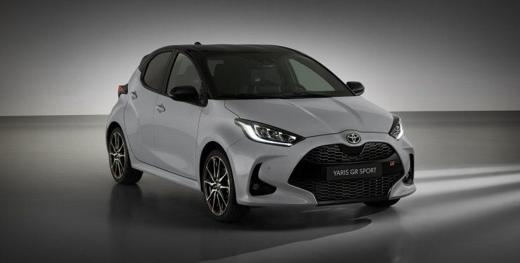 Toyota отзывает почти 600 тысяч автомобилей из-за опасного дефекта.
