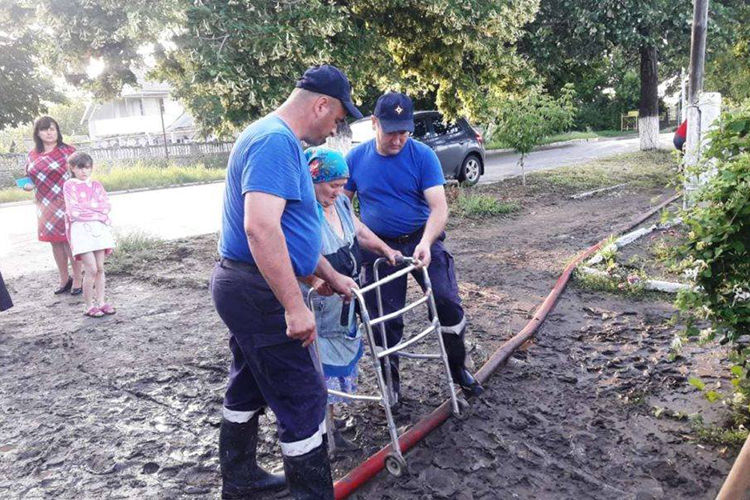 Председатель Бричанского района: Уровень воды вырос на два метра.