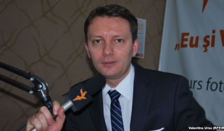 Чиновник добавил, что для него Демократическая партия перестала быть проевропейской. Фото: europalibera.org