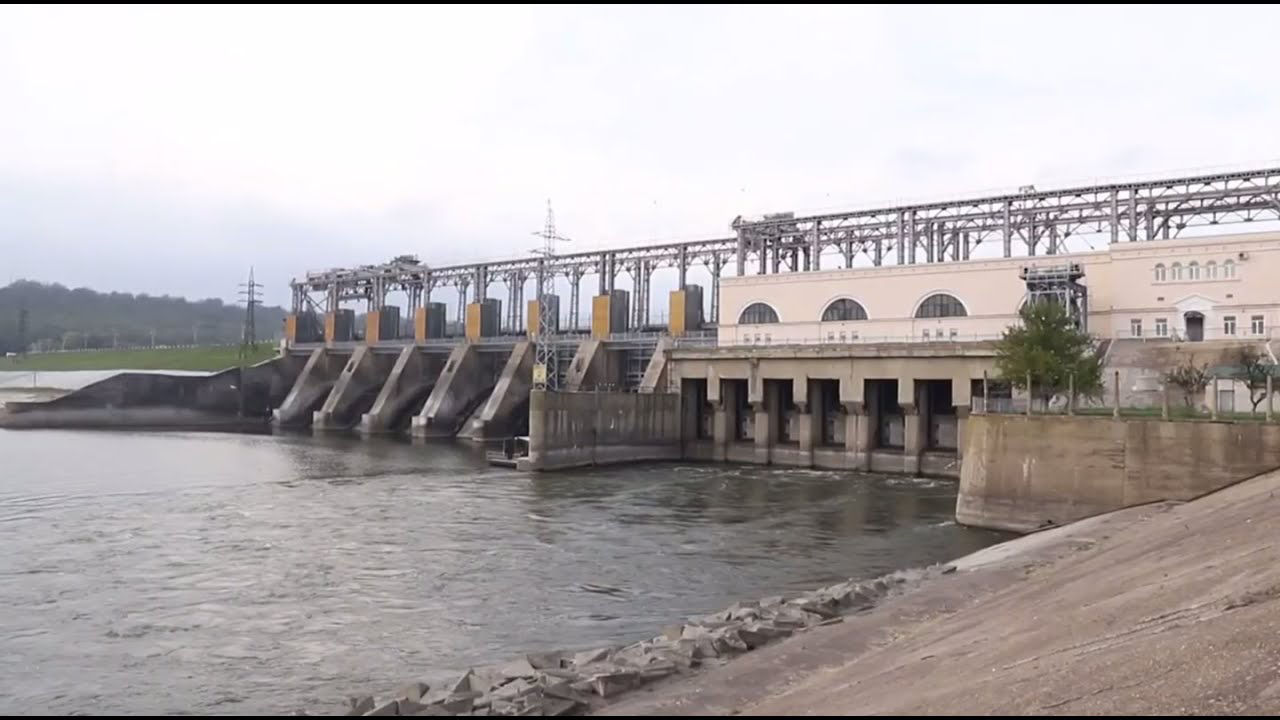 Уровень воды в Днестре упал до 8,5 метра: плотину на Дубоссарской ГЭС могут опустить.
