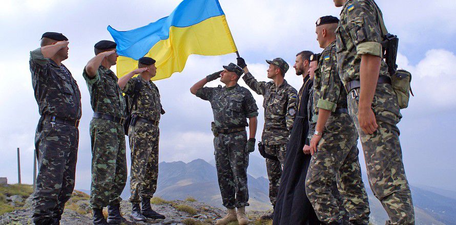 Зарегистрированные в московской квартире украинцы оказались друзьями полицейского.