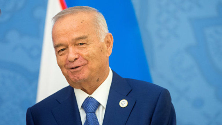 Агентство «Фергана» заявило, что 78-летний президент Узбекистана скончался в больнице после перенесенного инсульта.
