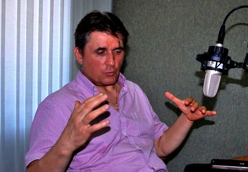 Борис Коваль, обиженный исходом голосования жюри, обвинил главу судейства Анатола Кирияк в предвзятости и ангажированности.