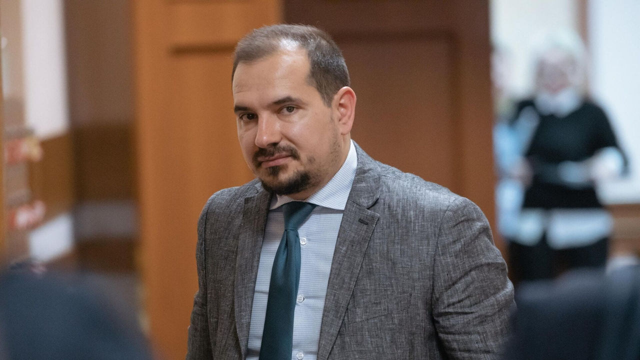 CEC respinge contestațiile privind participarea ministrului Buzu în acțiuni electorale.