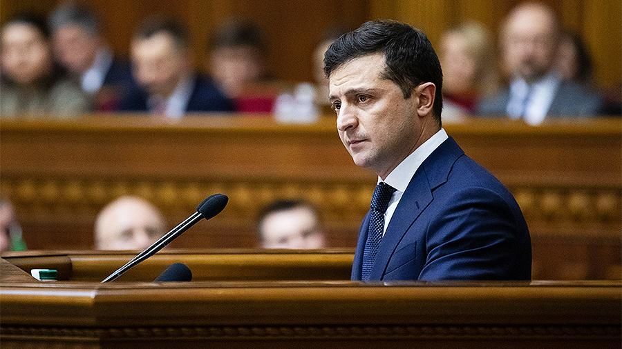 Зеленский назвал помощь от МВФ «кровью для экономики» Украины.