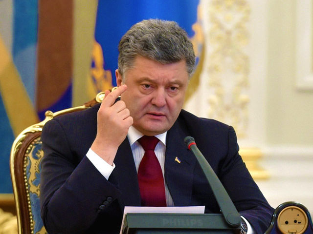 Порошенко на заседании СНБО еще раз подчеркнул, что Дебальцево находилось под контролем украинских военных.