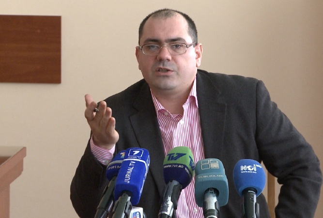 Петков: "Я не удивлюсь, если за прослушиванием наших частных разговоров последуют и более радикальные меры". Фото: noi.md