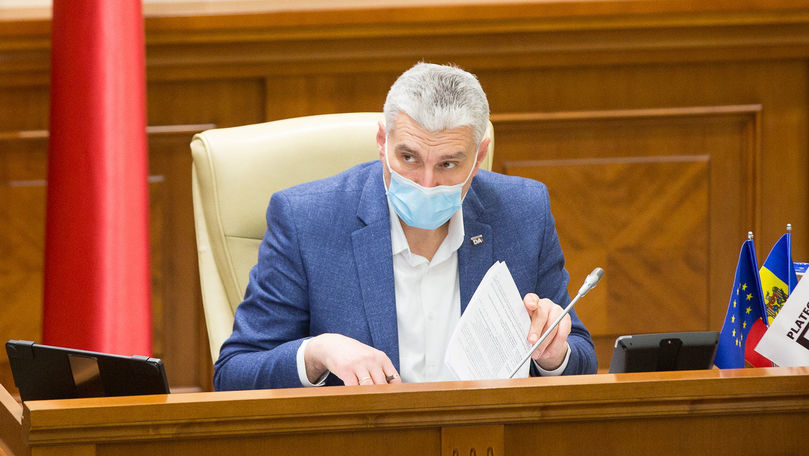 Вице-председатель парламента Александр Слусарь.