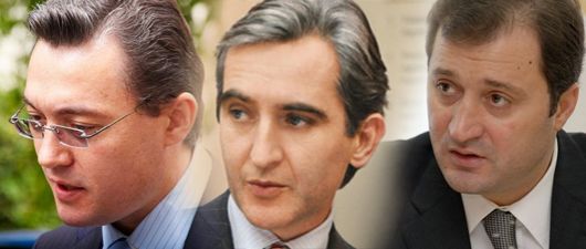  Premierul Iurie Leancă este calificat cel mai influent politician şi în luna iunie, după ce în luna mai, a fost în premieră pe prima poziţie în top. 