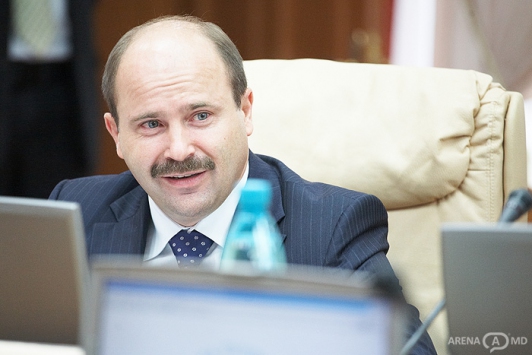 Lazăr, susţine că Inspectoratului Fiscal Principal de Stat se face vinovat de conflictul iscat între instituţie şi compania germană Draexlmaier