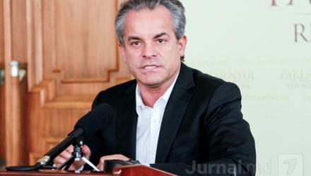 Руководству ДПМ придётся исключить Владимира Плахотнюка.