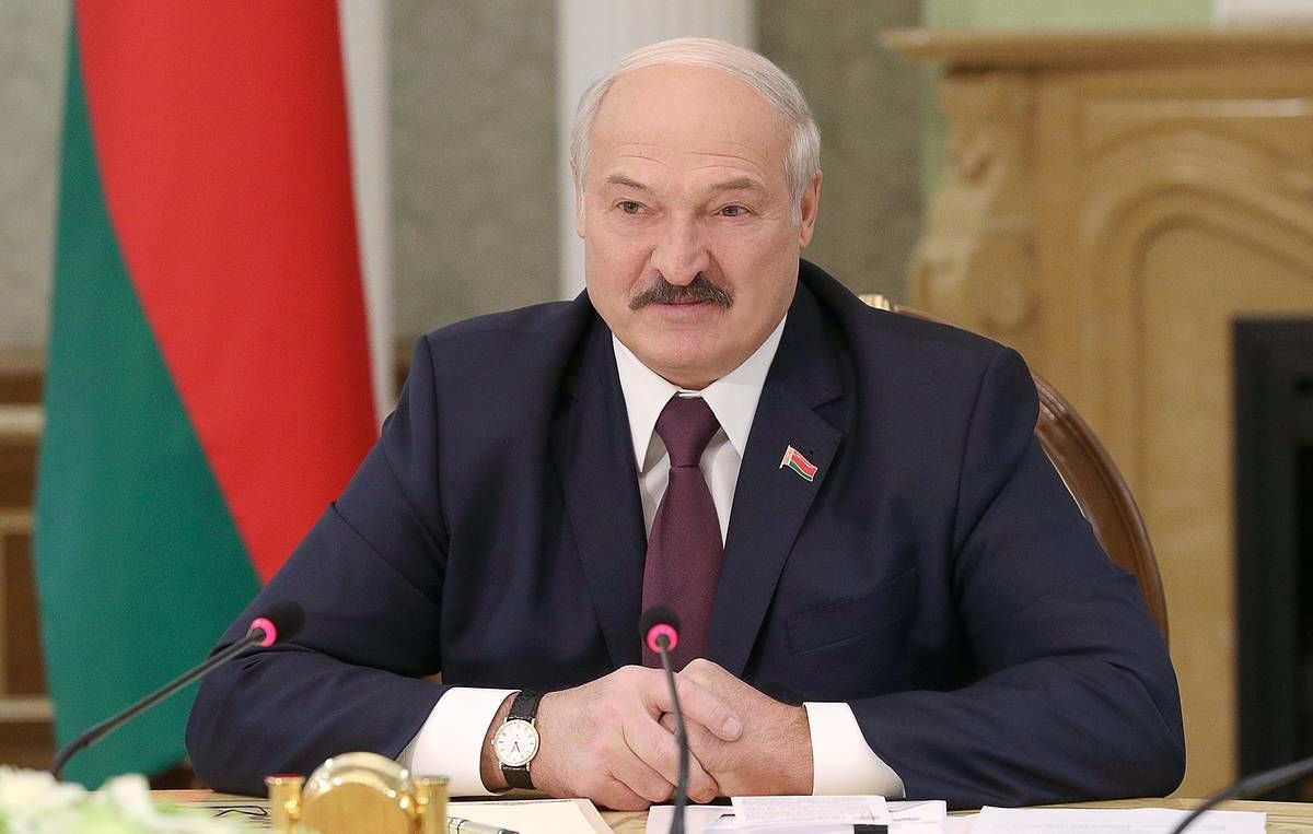 Лукашенко: Белорусы поднялись на новую ступень самосознания.
