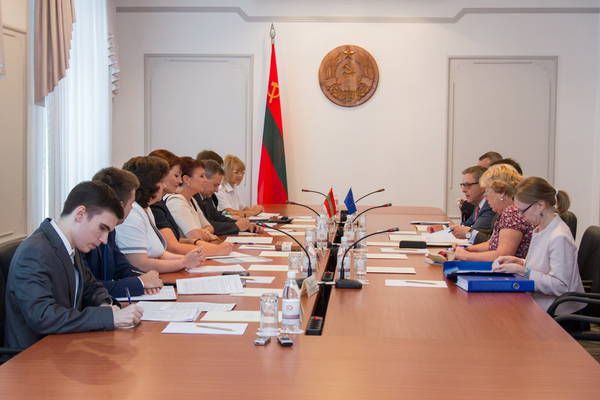 Только по социально защищенным статьям бюджет не обеспечен источниками финансирования на 1,1 млрд руб.