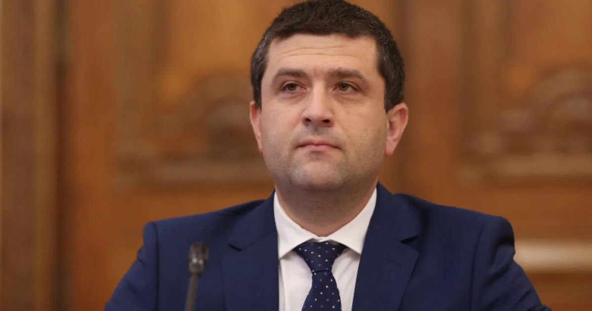 Правительство Румынии сохраняет министра экономики: вотум недоверия не прошёл.
