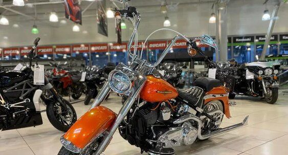 Harley-Davidson возобновит выпуск мотоциклов после двух месяцев простоя.