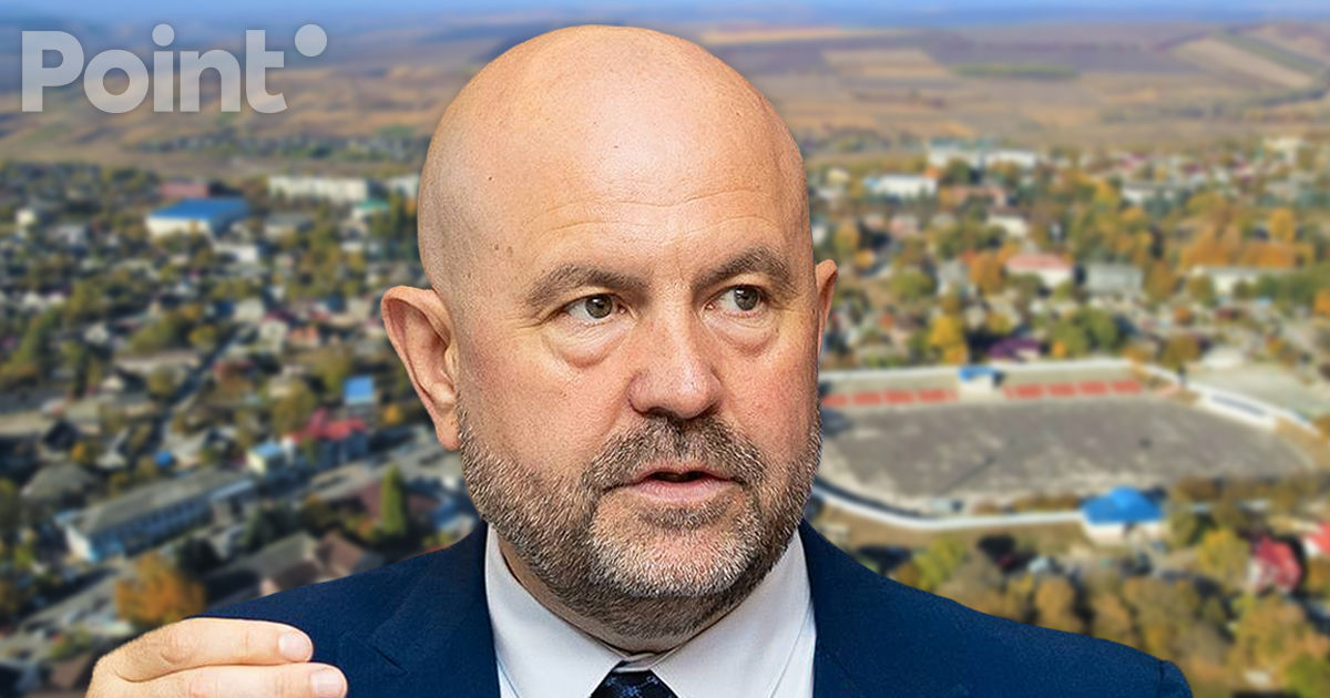 Bolea: Un sfert din proiectele Satului European rămân blocate.
