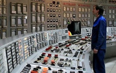 Киевэнерго начало веерное отключение электричества в украинской столице.