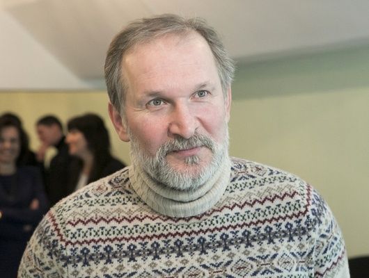 Главному актеру из сериала Сваты запретили въезд в Украину на три года.