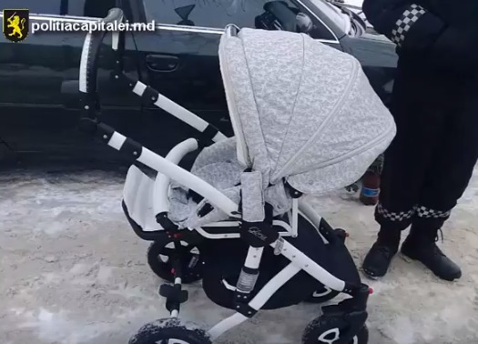 Двое мужчин в возрасте 24 и 35 лет были задержаны в столичном секторе Буюканы. 