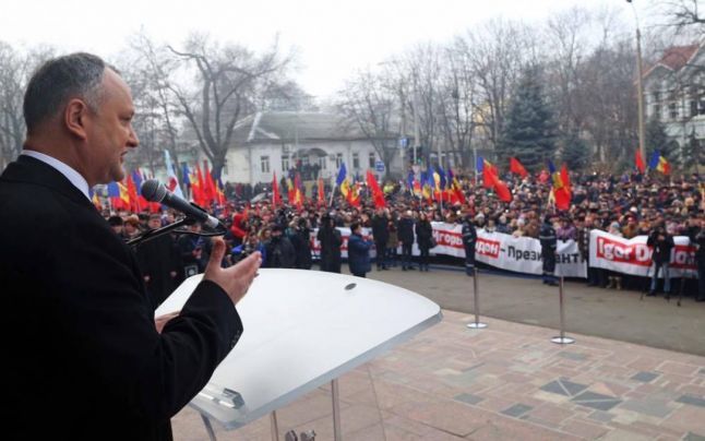 Cele 3 situaţii în care Dodon este gata să scoată lumea în stradă. Foto: adevărul.ro