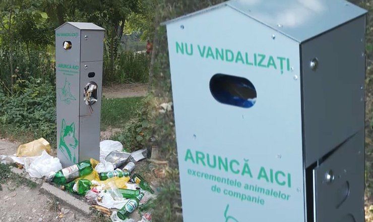 Устройства для сбора животных экскрементов подверглись атаке вандалов через два дня после установки.