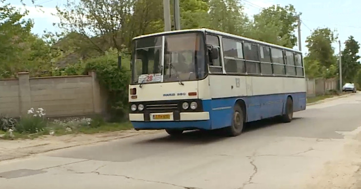 Жители Гратиешт и Хульбоаки жалуются на состояние автобусов на кишиневских рейсах.