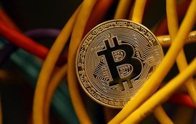  Теперь полиция Гессена хочет выручить на криптовалюте примерно 2 млн евро.