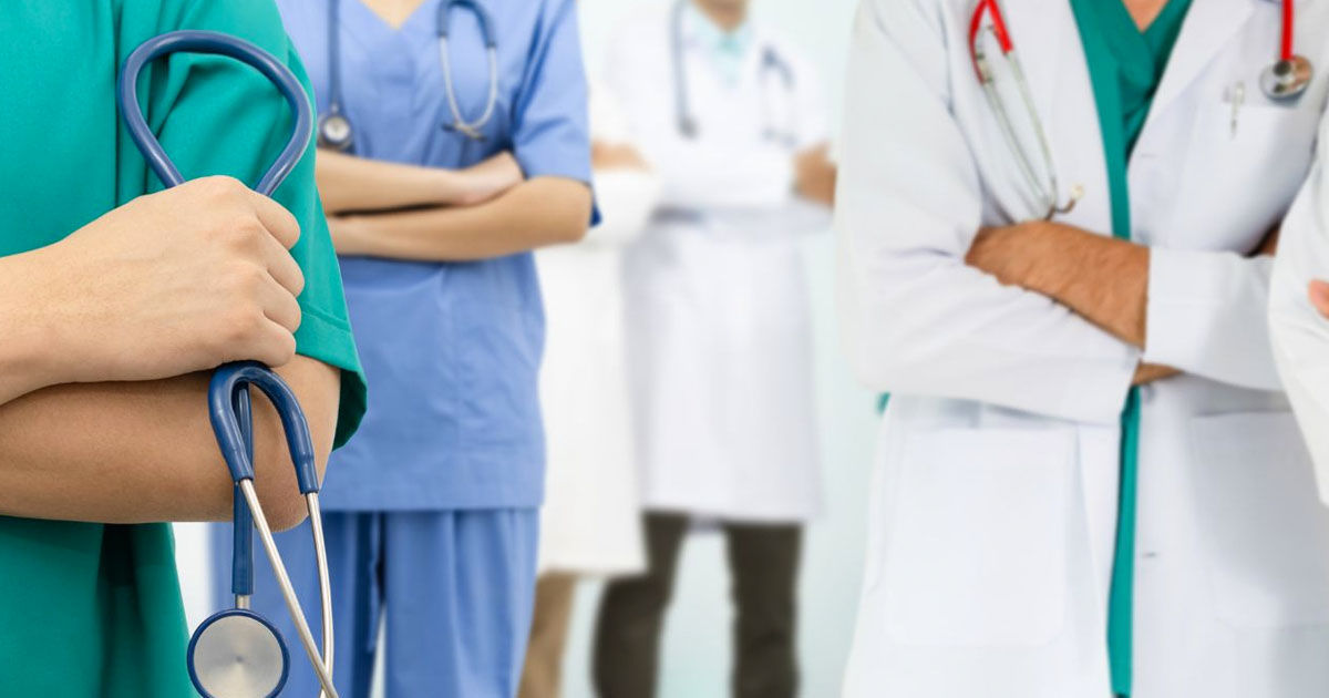 Sindicaliștii semnalează problema orelor suplimentare în sectorul medical.