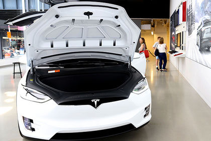 Илон Маск докупит акций Tesla.