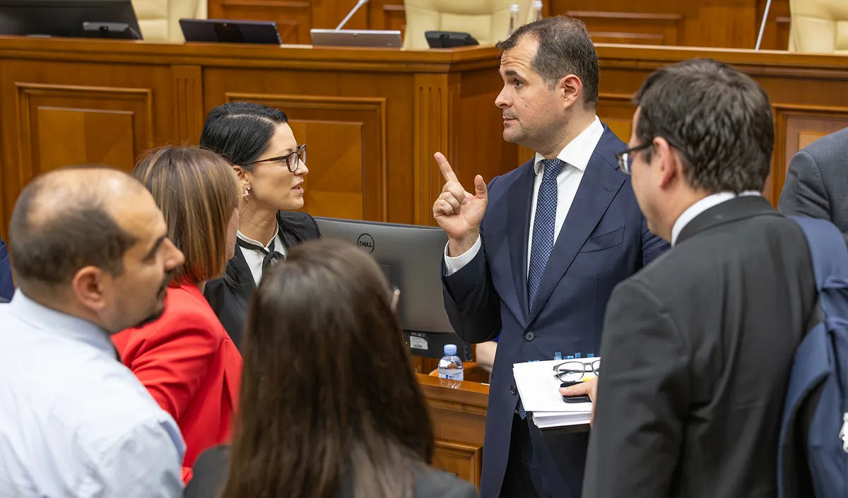 Отчет правительства за сто дней будет представлен 5 ноября.