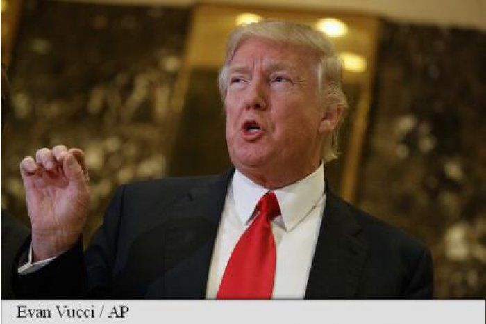 Trump a ordonat ca drapelele să fie coborâte în bernă