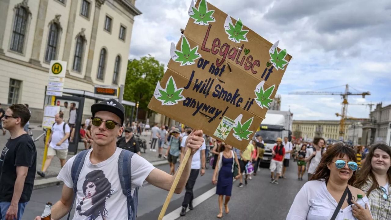 Partidele conservatoare din Germania vor să anuleze legea privind consumul de canabis în scopuri recreaționale.