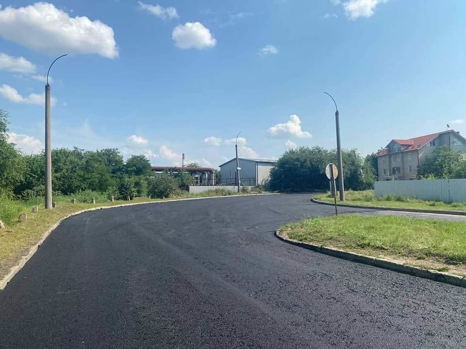 Дорожное полотно на этом участке находилось в очень плохом состоянии.