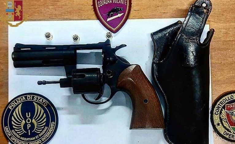 Молдаванин и двое румын задержаны в Италии за стрельбу на улице.