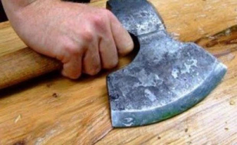 Băutura i-a luat minţile. O tânără şi-a înjunghiat mortal iubitul. Foto simbol: libertatea.ro