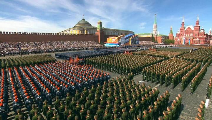 Парад Победы на Красной площади пройдет в обычном формате.