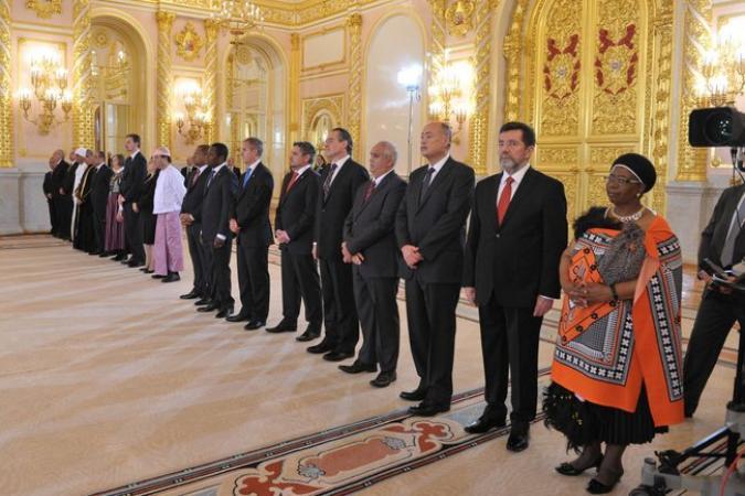 Сегодня Галбур вручил верительные грамоты Владимиру Путину и главам 18 других государств.